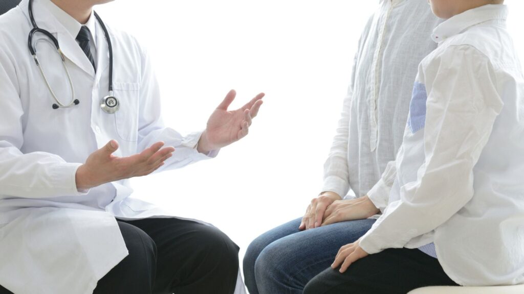 「選定療養費とは?保険診療との違いを施設基準担当者がわかりやすく解説」を連想させる写真